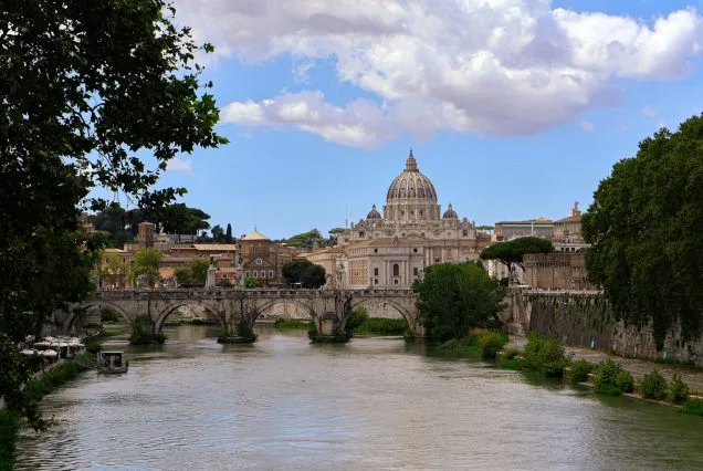 Explore Ancient Rome: Skip-the-Line to the Colosseum, Forum & Palatine Hill